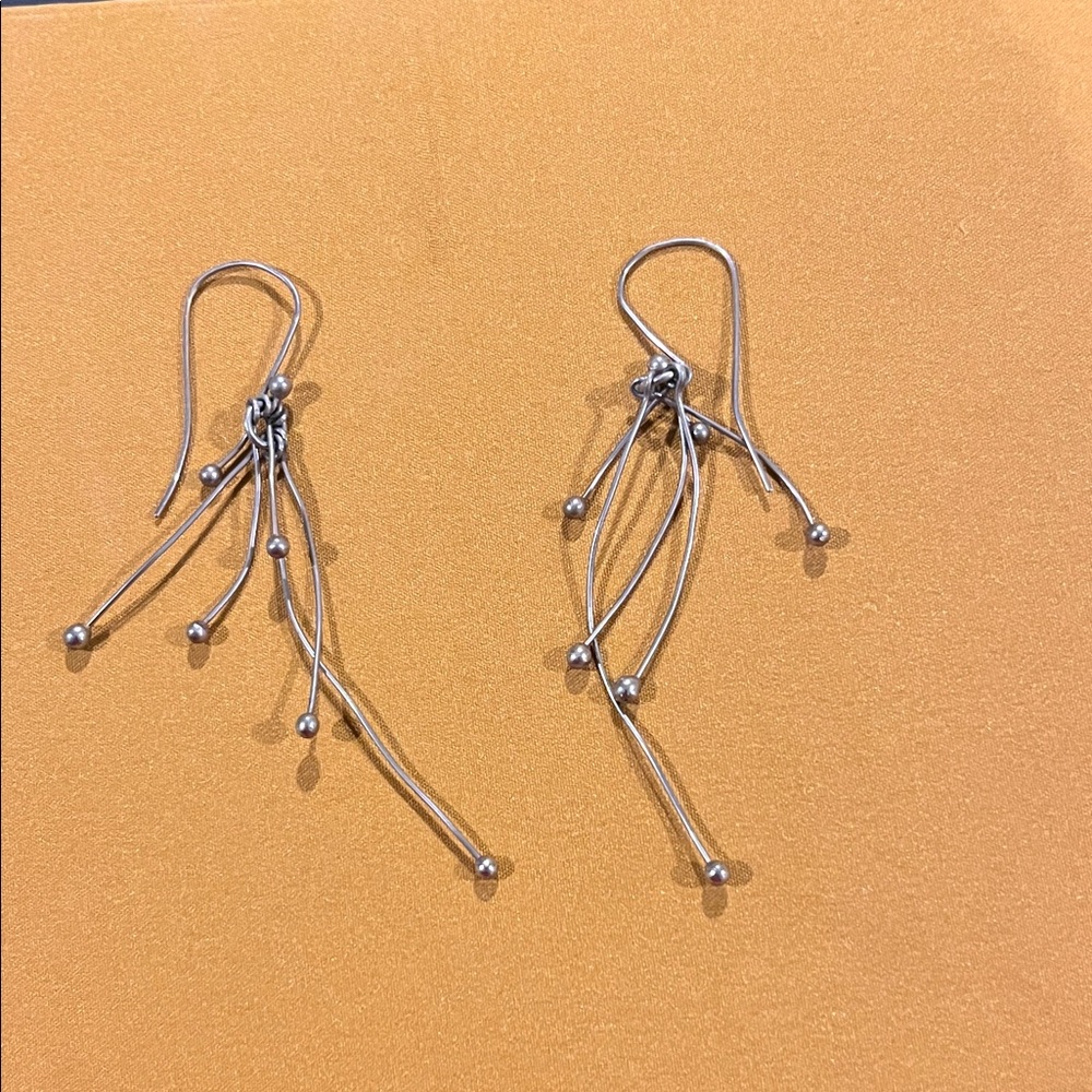 Fabulous earrings pale washed gold